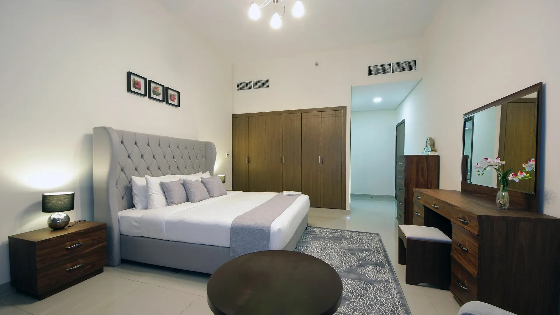Spacious 2 Bedroom In Al Telal 11, Al Barsha 1 Дубай ОАЭ