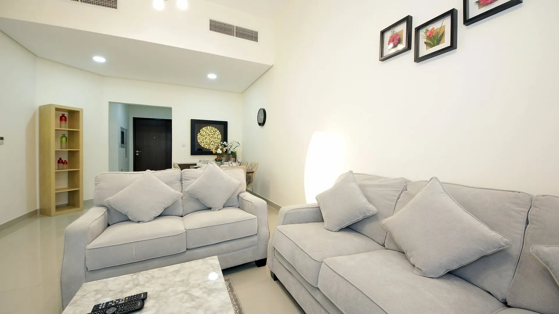 Апартаменты Spacious 2 Bedroom In Al Telal 11, Al Barsha 1 Дубай ОАЭ
