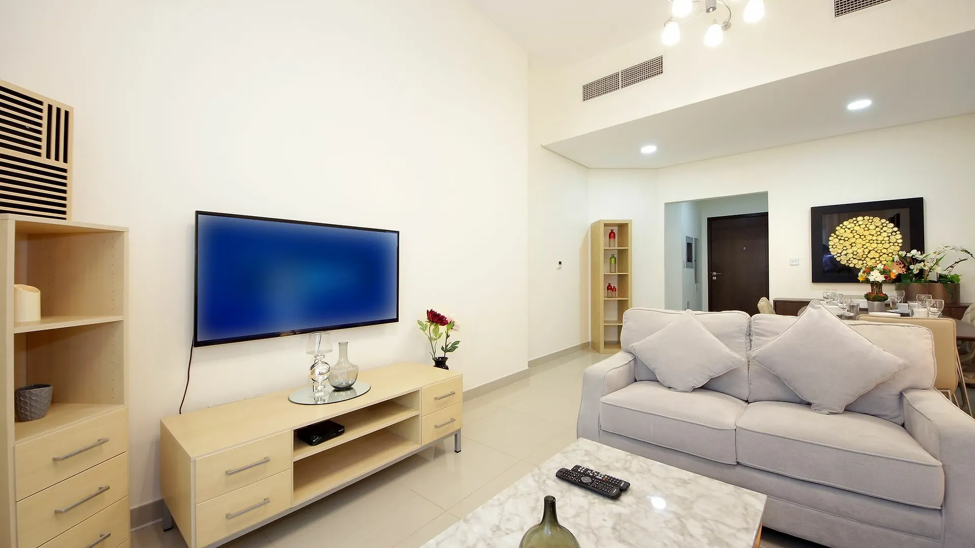 Апартаменты Spacious 2 Bedroom In Al Telal 11, Al Barsha 1 Дубай